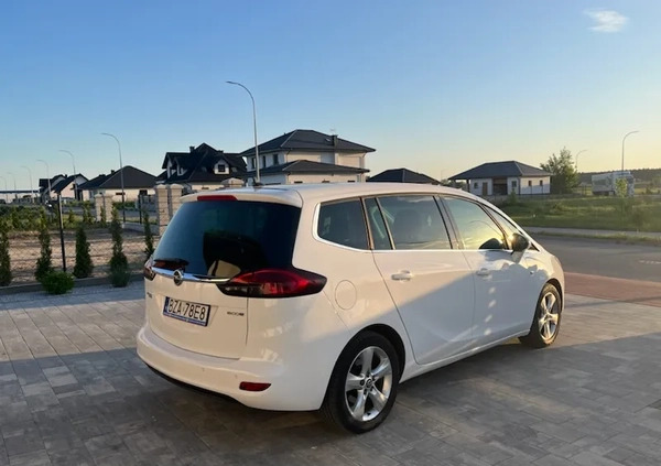 Opel Zafira cena 34900 przebieg: 190000, rok produkcji 2014 z Zambrów małe 301